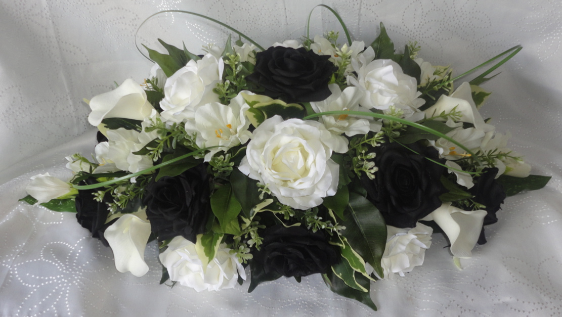 Black and Ivory Top Table Centrepiece